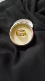 Adjustable Pearl Finger Ring